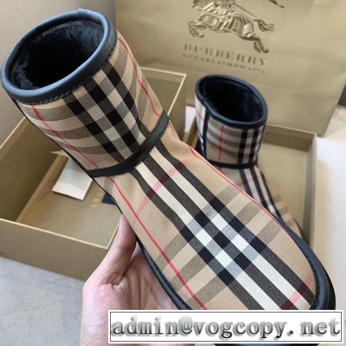 大人かわいい秋冬コーデを楽しみ バーバリー おしゃれ度アップ秋冬コレクション BURBERRY レザーブーツ 2019秋のファッショントレンドはこれ