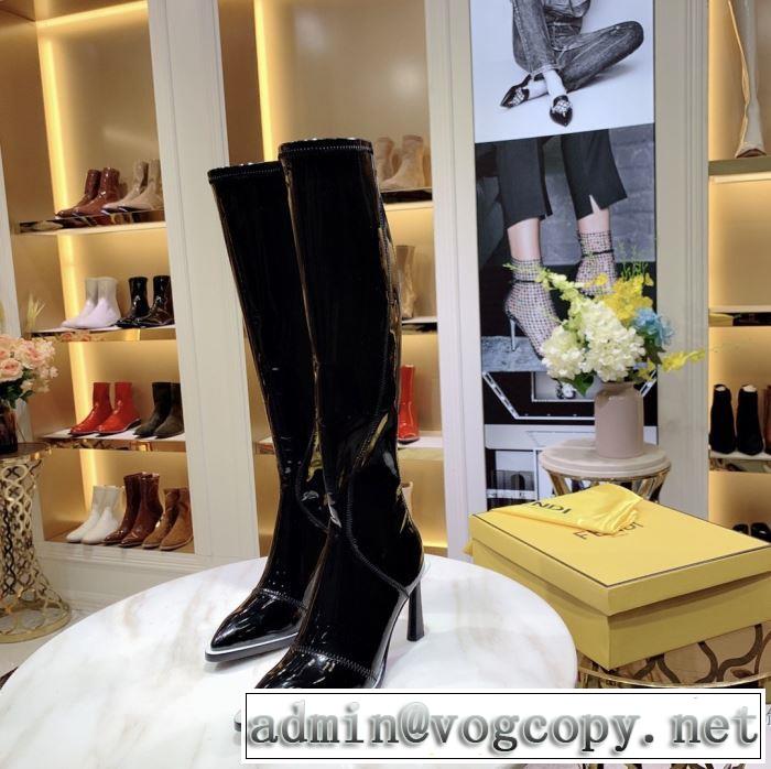 多色可選フェンディ 秋冬コーデと相性がいい FENDI 2019秋断然ブランド推し レザーブーツ  おしゃれなファッションコーデ
