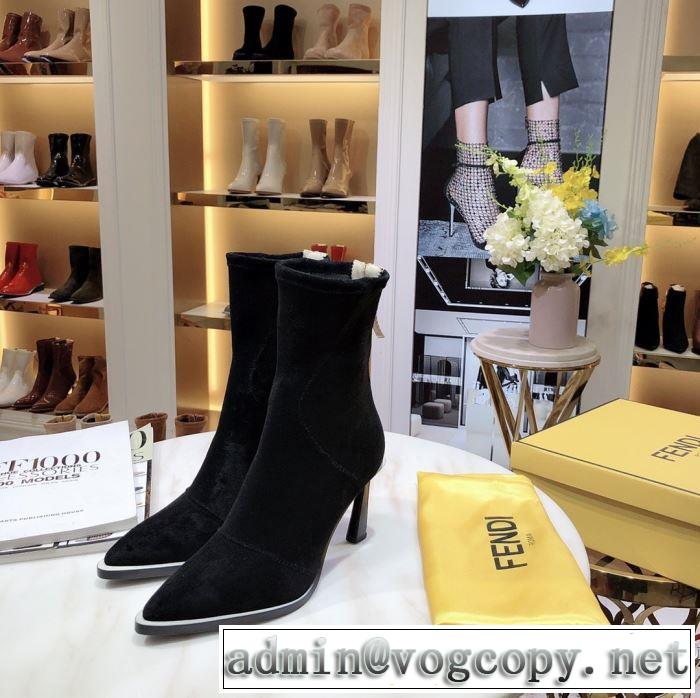 多色可選 FENDI 【最新】2019年秋冬のトレンド速報 レザーブーツ フェンディ  ファッショントレンドを早速チェック