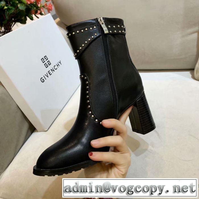 GIVENCHY 今季トレンドをうまく取り 2色可選 ジバンシー お洒落で秋冬注目トレンド  レザーブーツ 【2019秋冬】の注目トレンド