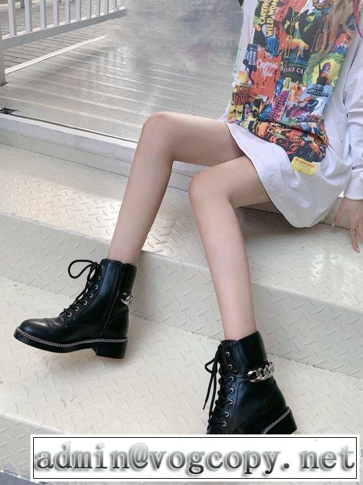 オシャレスタイルが今年流 ジバンシー 2019-20秋冬取り入れやすい GIVENCHY レザーブーツ おしゃれ感度が高い秋冬トレンド