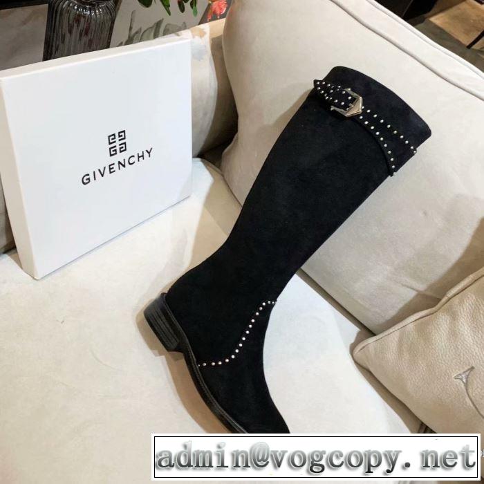 2色可選 2019-20秋冬トレンドファッション ジバンシー GIVENCHY 最新秋冬トレンドをチェック レザーブーツ やっぱり優しい色