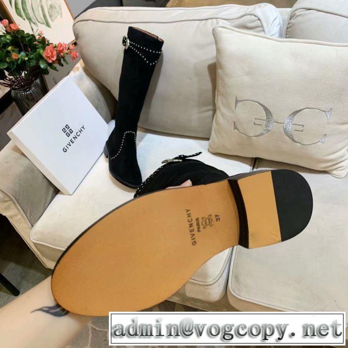 2色可選 2019-20秋冬トレンドファッション ジバンシー GIVENCHY 最新秋冬トレンドをチェック レザーブーツ やっぱり優しい色