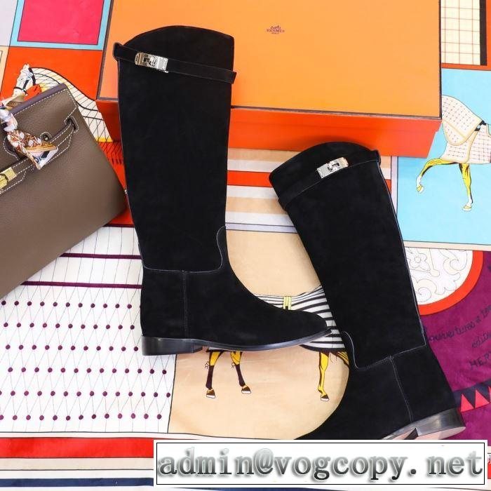 エルメス HERMES 秋冬もちろん主役級 レザーブーツ 2019秋のファッショントレンドはこれ 大人かわいい秋冬コーデを楽しみ