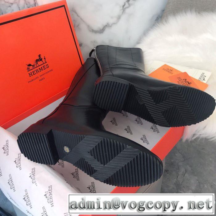エルメス 2020秋冬流行ファション  HERMES ファッショントレンドを早速チェック レザーブーツ  最高にCOOL秋冬新作