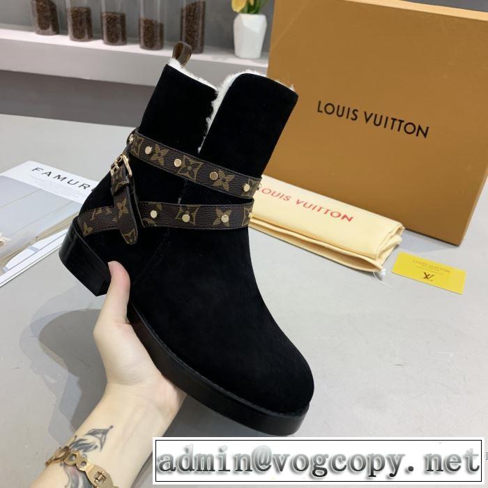 秋冬ファッションコーディネート 2色可選 ルイ ヴィトン LOUIS VUITTON最重要！2019秋冬トレンド  レザーブーツ 最新トレンドコーデおすすめ