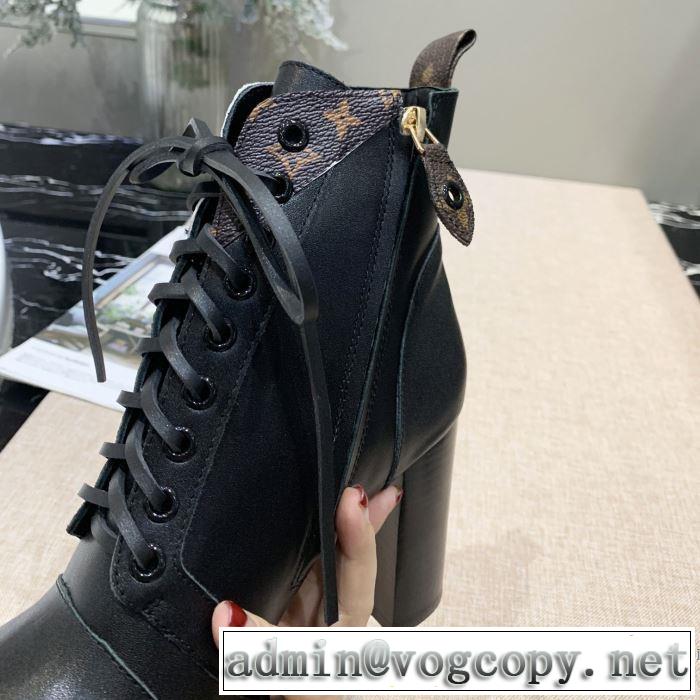 秋服コーデ2019年版 3色可選 ルイ ヴィトン LOUIS VUITTON 秋にはやる最新作を先取り レザーブーツ 大胆なチェックの人気トレンド