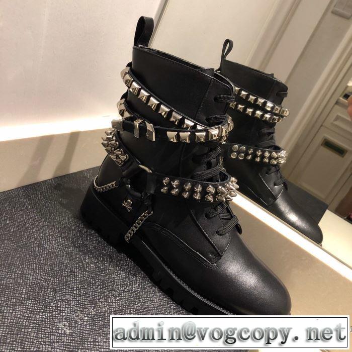 2019秋に注目したい フィリッププレイン一番おしゃれ秋冬トレンド  PHILIPP PLEIN レザーブーツ 秋ファションのトレンド