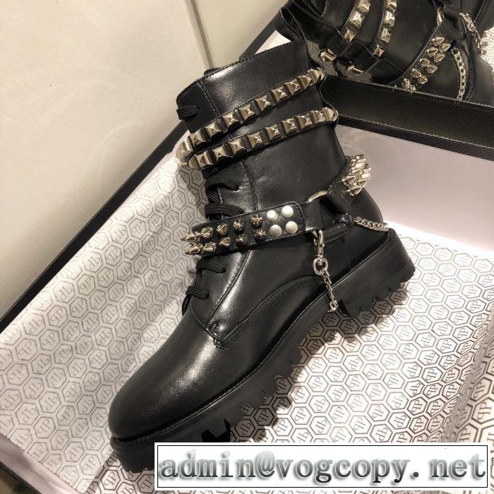 2019秋に注目したい フィリッププレイン一番おしゃれ秋冬トレンド  PHILIPP PLEIN レザーブーツ 秋ファションのトレンド