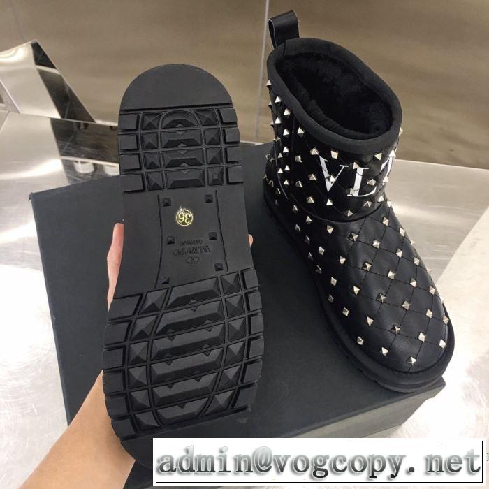 2色可選 サイズのよさを感じる新作 レザーブーツ 今年の流行りファション ヴァレンティノ VALENTINO 【2019秋冬トレンド】押さえておきたい