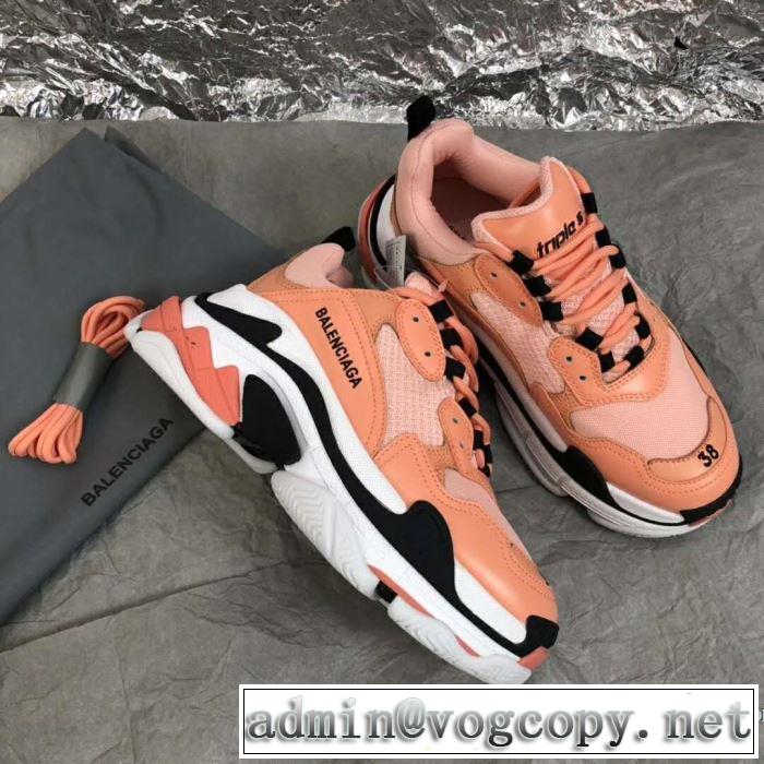2019年春夏のトレンドアイテム バレンシアガ BALENCIAGA ランニングシューズ 春夏シンプルファッションでOK！