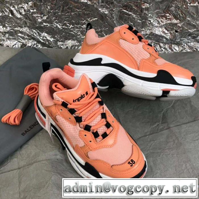 2019年春夏のトレンドアイテム バレンシアガ BALENCIAGA ランニングシューズ 春夏シンプルファッションでOK！