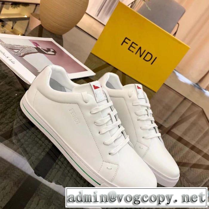 春夏！大人カジュアル 【2019春夏】最新コレクション プラダ PRADA ランニングシューズ 2色可選
