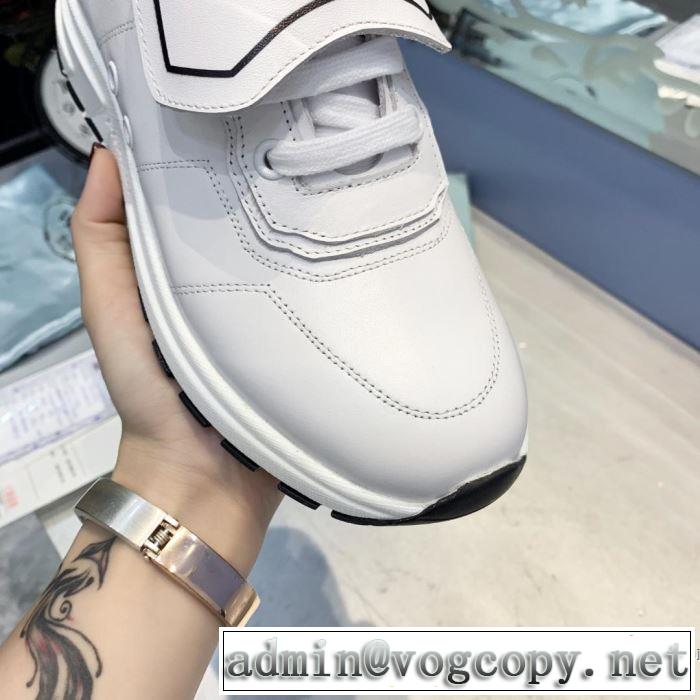 プラダ PRADA ランニングシューズ 2色可選 2019年最新ファッション ブランドの話題の新作も！