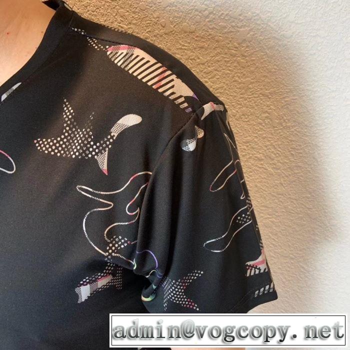 今年の夏は着こなし バーバリー 2色可選 BURBERRY 【2019春夏】最新コレクションTシャツ/ティーシャツ 最新のトレンドブランド人気的