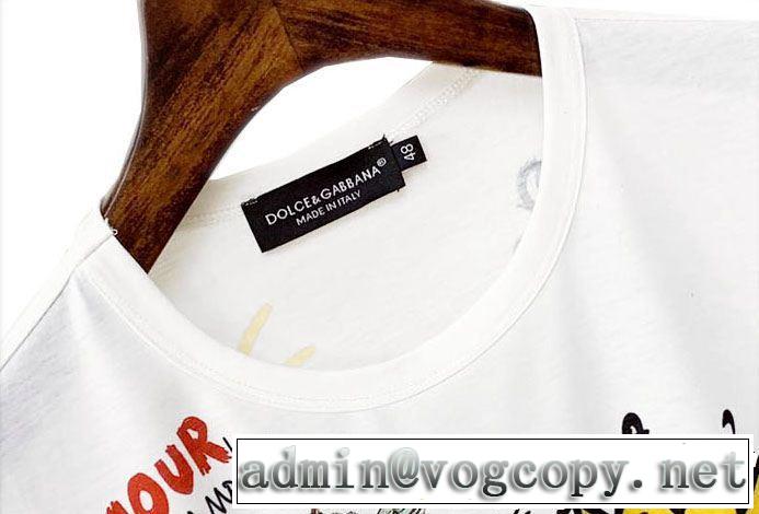 Dolce&Gabbana 甘過ぎず大人な印象に Tシャツ/ティーシャツ ドルチェ＆ガッバーナ ぐっと鮮度がアップ