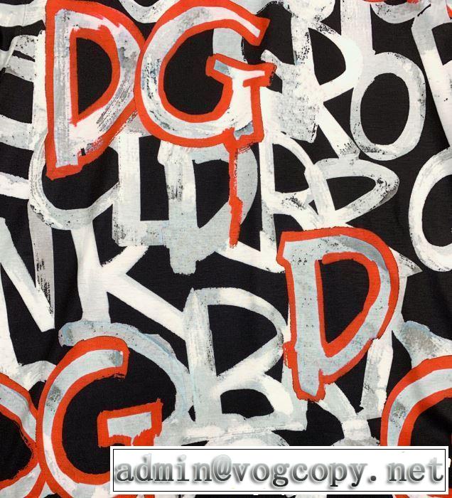 春夏らしい爽やかさ Dolce&Gabbana ドルチェ＆ガッバーナ 半袖Tシャツ 2色可選 【2019年】夏のファッション