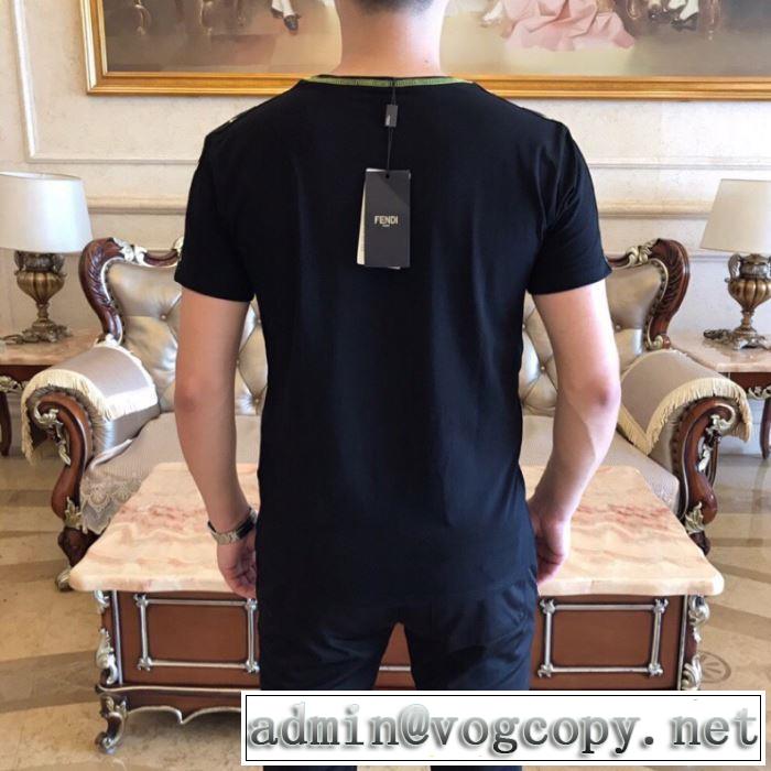 2色可選 シャレ印象で人気の高い ディオールお洒落トレンド人気  DIOR  半袖Tシャツ 2019即旬な装いに