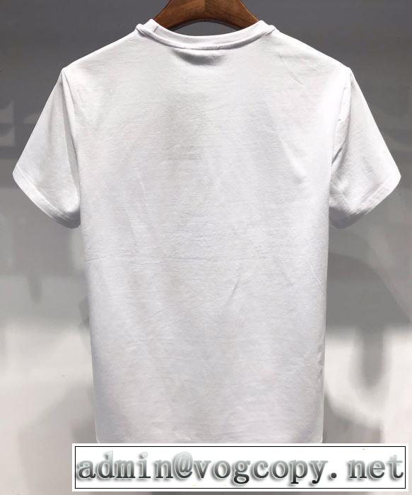 トレンド感があって涼しげ 半袖Tシャツ 2色可選 ディースクエアード DSQUARED2 2019年夏の一押しファッションアイテム