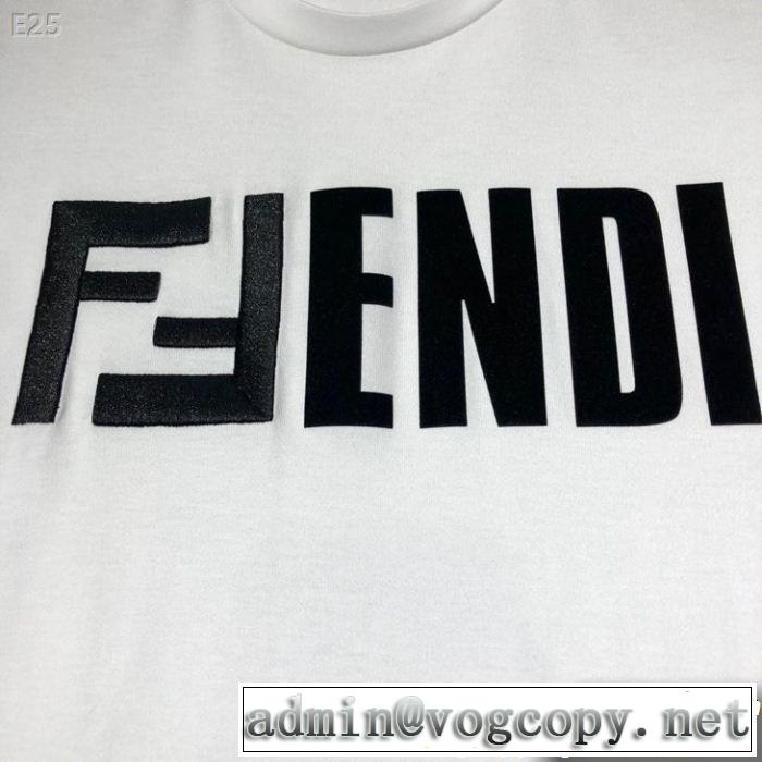 優しげ人気アイテム FENDI フェンディ半袖Tシャツ きれいめ派に上質 大人っぽく着こなせる