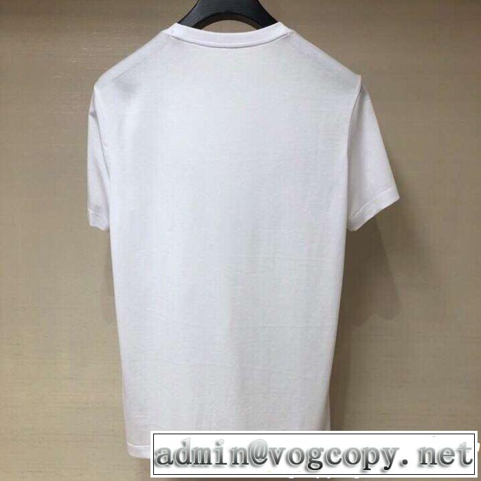 大人っぽく仕上げ 優しげ人気アイテム 抜け感スゴイ FENDI フェンディ半袖Tシャツ 2色可選