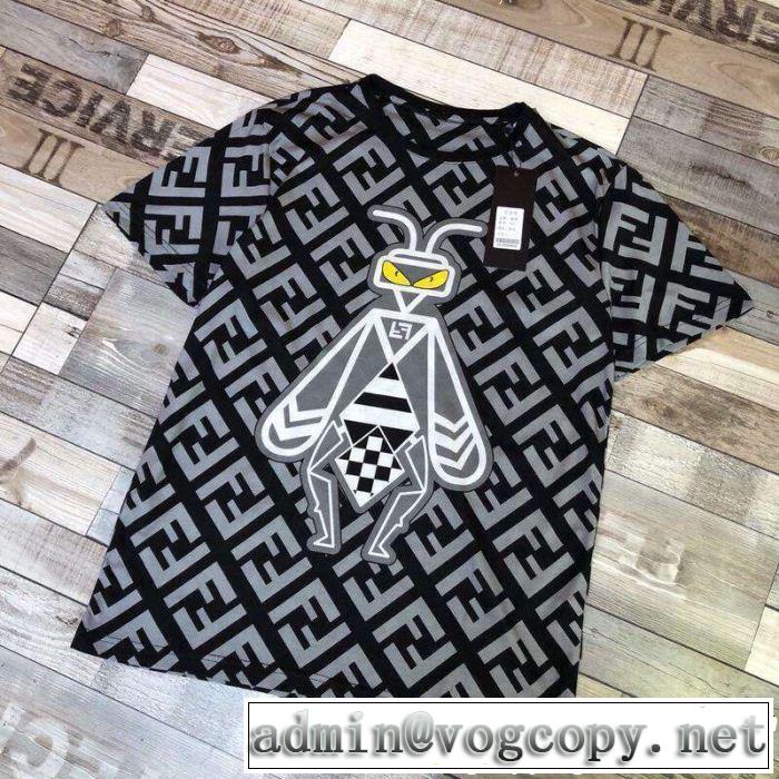 サラサラの着心地  FENDI フェンディ半袖Tシャツ 爽やかすぎない大人の印象に