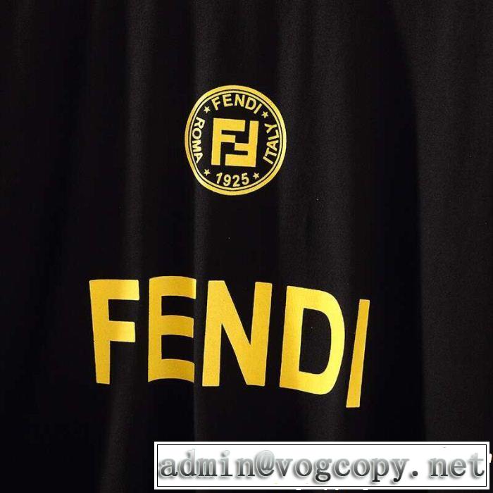 2019年春夏のトレンドアイテム 春夏の流行りトップス FENDI フェンディ半袖Tシャツ 2色可選
