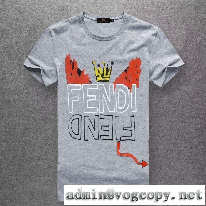素敵なスタイルで夏の定番 2019年の春夏に着たい FENDI フェンディ多色可選 半袖Tシャツ