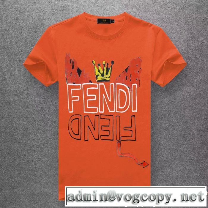素敵なスタイルで夏の定番 2019年の春夏に着たい FENDI フェンディ多色可選 半袖Tシャツ