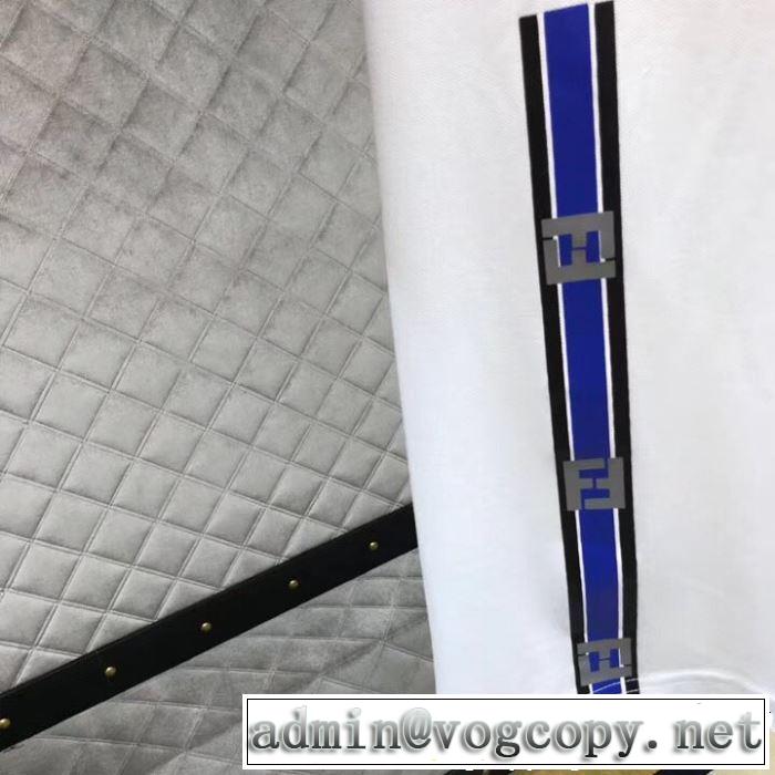 2色可選 半袖Tシャツ 海外セレブは大人気 2019春夏は人気定番 夏にぴったり上品 FENDI フェンディ
