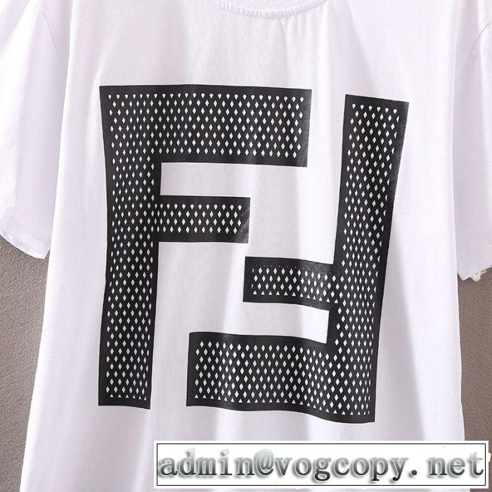 FENDI フェンディ 半袖Tシャツ 2色可選 2019即旬な装いに リラックススタイルが実現 男女兼用