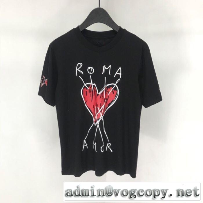 フェンディ FENDI 春夏！大人カジュアル 【2019年】夏のファッション 半袖Tシャツ 優しい雰囲気スタイリッシュに 2色可選