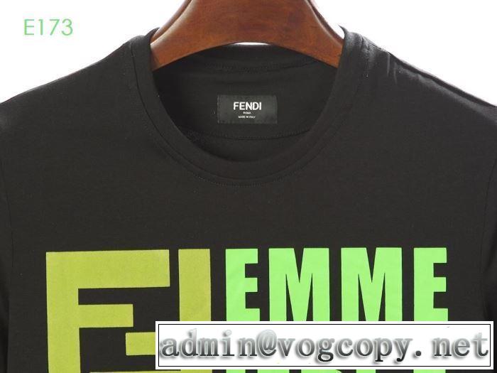 2019春夏トレンドアイテム 半袖Tシャツ 主張性もカジュアルさ フェンディ FENDI 2色可選 夏っぽさ新作アイテム