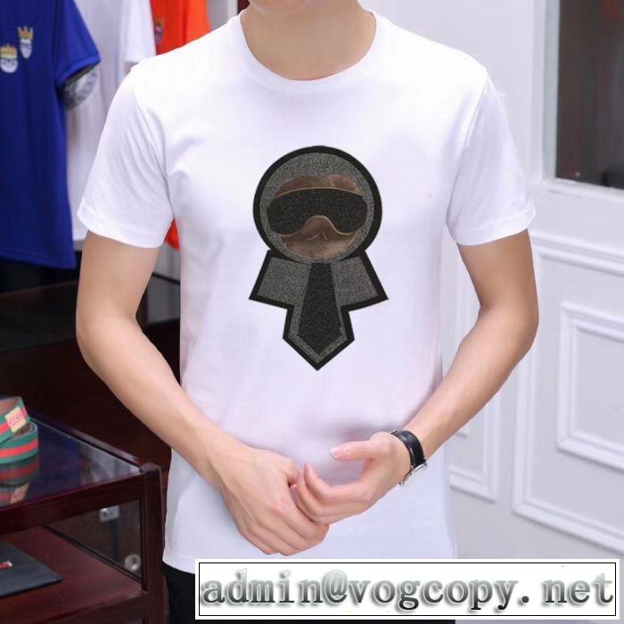 風通しの良いフレア 半袖Tシャツ  今旬のシルエットバランス フェンディ FENDI 2色可選 春夏の流行り2019新品 