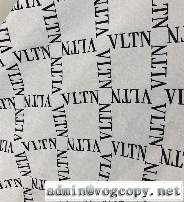 2色可選 2019春夏は人気定番 おすすめな大人のトレンド ヴァレンティノ VALENTINO Tシャツ/ティーシャツ