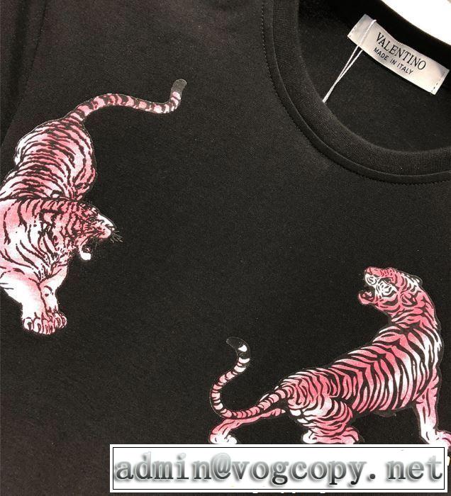 VALENTINO Tシャツ/ティーシャツ 2色可選 2019即旬な装いに オススメしたい最新注目ファション ヴァレンティノ
