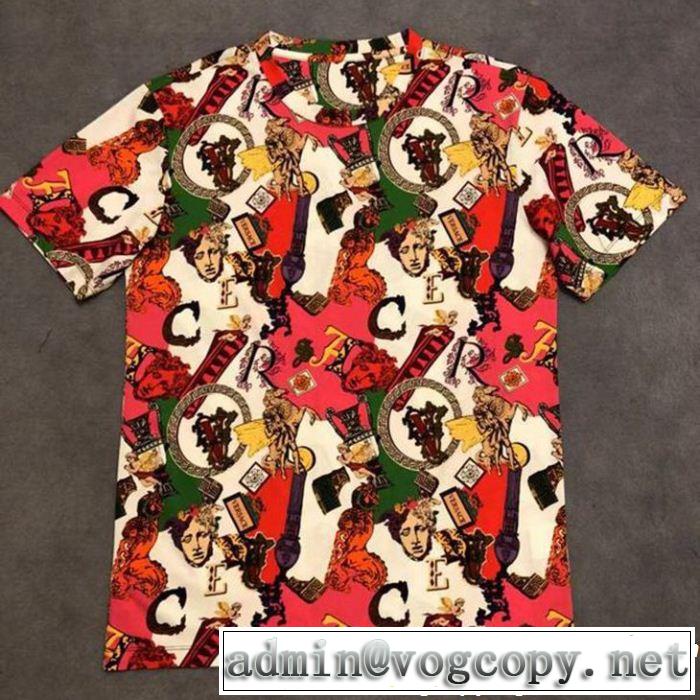 2019年の春夏に着たい VERSACE ヴェルサーチ 半袖Tシャツ 大人の余裕が漂う 爽やかな色合い