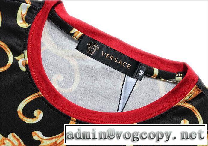 抜け感のある夏着物 春夏らしい華やか VERSACE ヴェルサーチ 半袖Tシャツ ぐっと鮮度がアップ