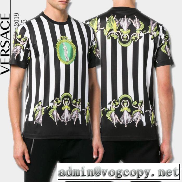 半袖Tシャツ この夏は注目新作 今季トレンドの限定アイテム VERSACE ヴェルサーチ
