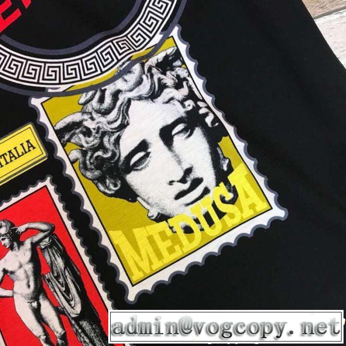 風通しのよい VERSACE ヴェルサーチ 半袖Tシャツ ユニセックススタイル スタイルを綺麗に