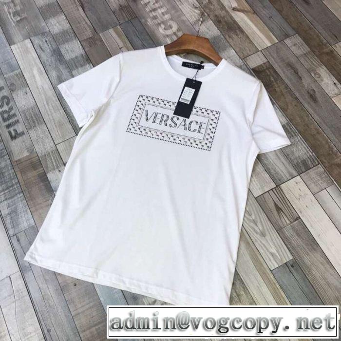 新しい斬新なスタイル 夏っぽさ新作アイテム VERSACE ヴェルサーチ 半袖Tシャツ 2色可選