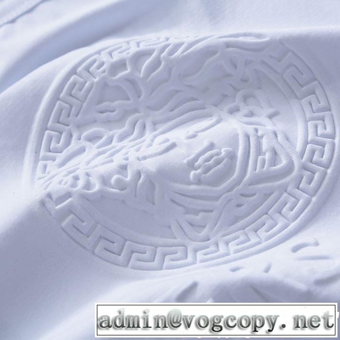 Tシャツ/ティーシャツ 【2019春夏】最新コレクション 2色可選 今シーズン人気のアイテム ヴェルサーチVERSACE