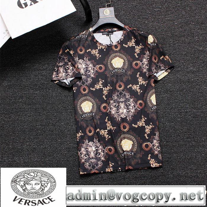 目を引く存在感抜群 ヴェルサーチVERSACE 2019春夏の大注目トレンド Tシャツ/ティーシャツ 2色可選