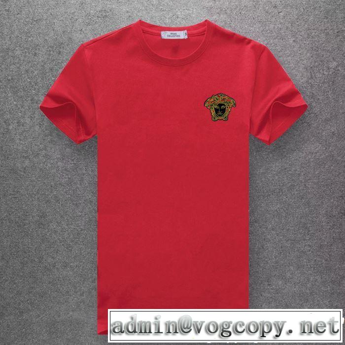一気にトレンド感満載な着こなし ヴェルサーチ2019年最新ファッション VERSACE Tシャツ/ティーシャツ 多色可選