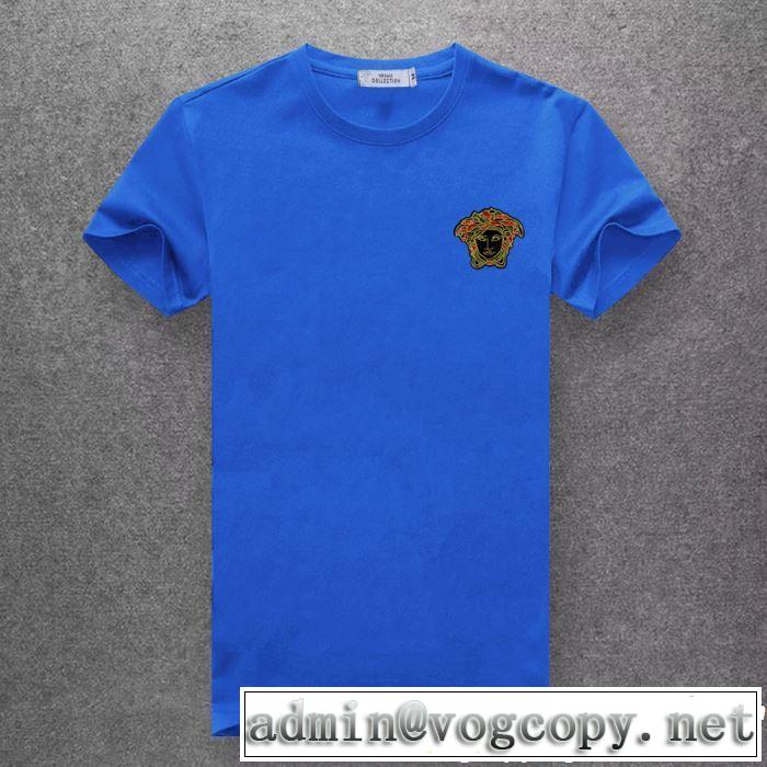 一気にトレンド感満載な着こなし ヴェルサーチ2019年最新ファッション VERSACE Tシャツ/ティーシャツ 多色可選