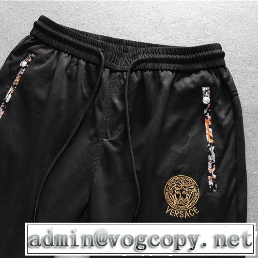 2色可選 大注目国内完売数量限定 ヴェルサーチ VERSACE 半袖 上下セット正規品保証19春夏
