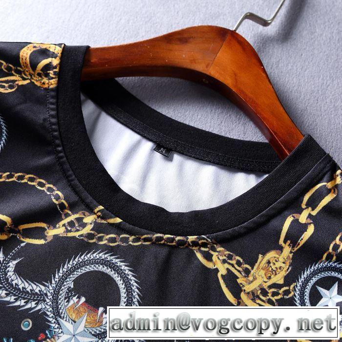 2019限定 男性に人気半袖 上下セット VERSACE 送料込み 希少品ヴェルサーチ 人気商品