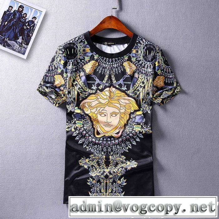 やっと見つけた国内即発 VERSACE 2019夏ファション新品ヴェルサーチ 半袖 上下セット夏キレ味をプラス
