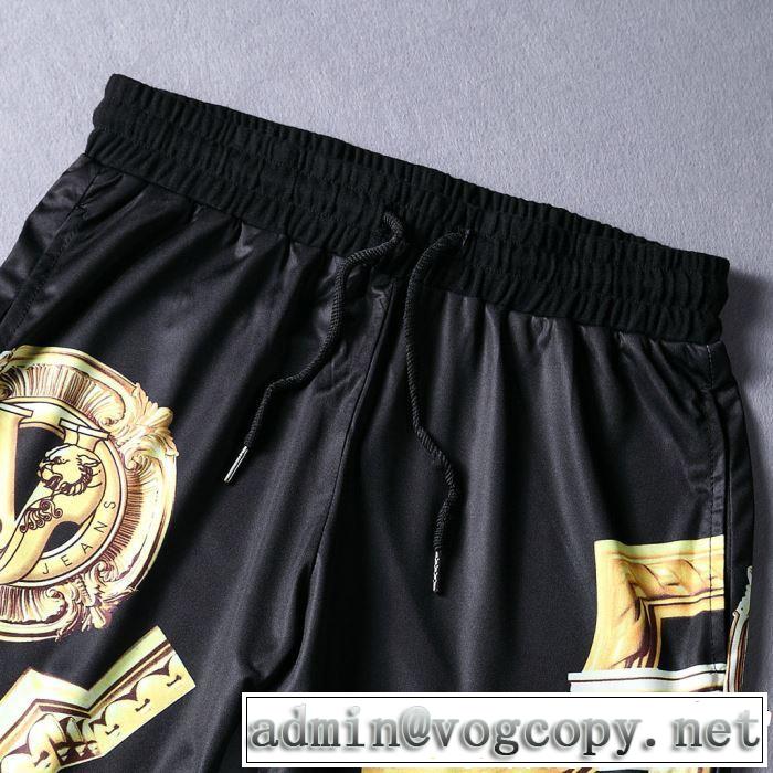 最新商品即完売必至 半袖 上下セット送料込み 希少品 VERSACE ヴェルサーチ格安SALE