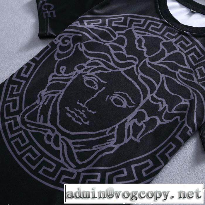 最新☆大人気☆話題沸騰 半袖 上下セット2019限定 男性に人気 VERSACE ヴェルサーチ定番が欲しい方